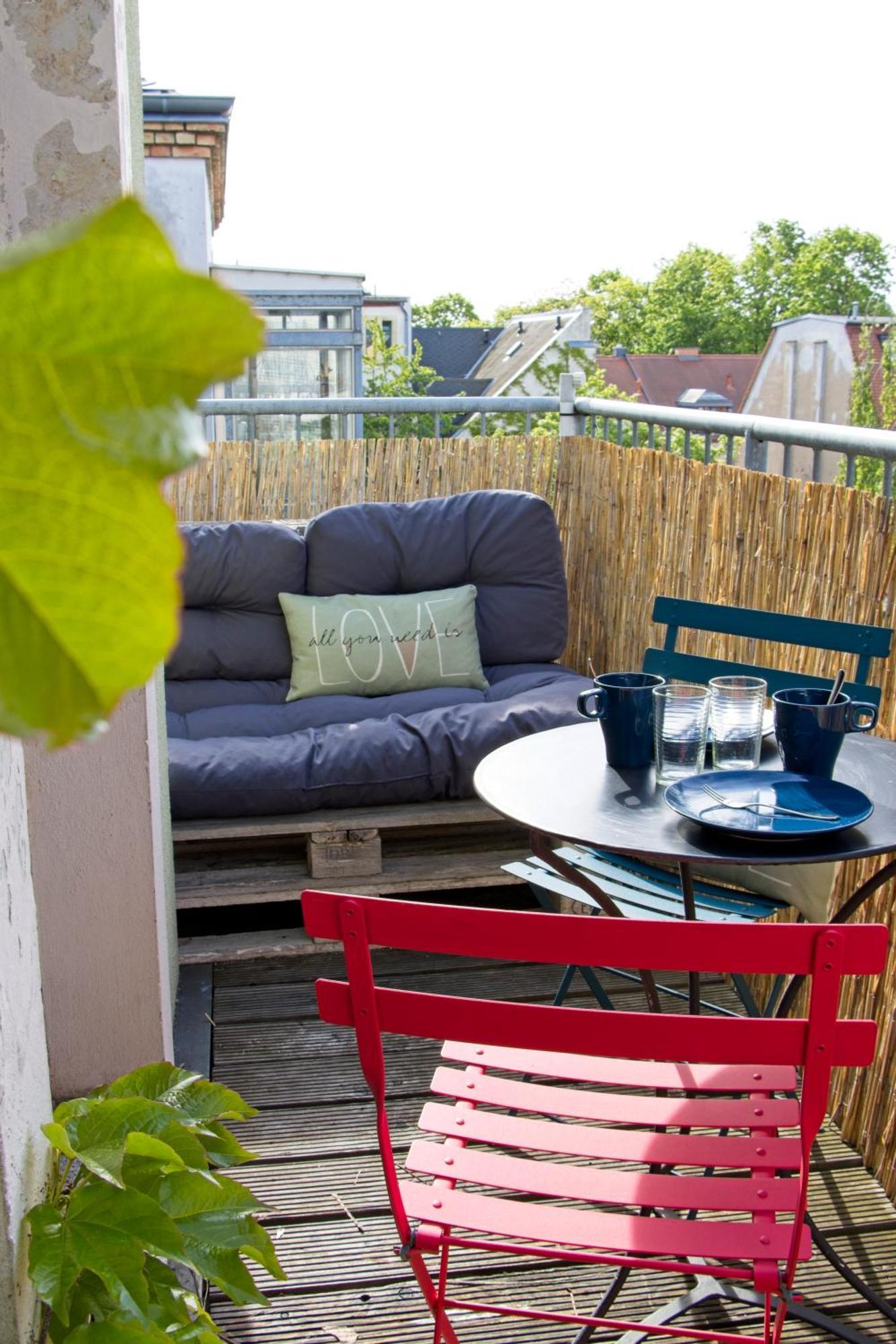 Neustadt-Aussicht - Grosse Wohnung Mit Balkon Dresda Exterior foto
